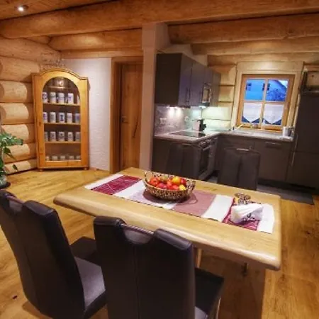 Holzhaus Lugerhof *