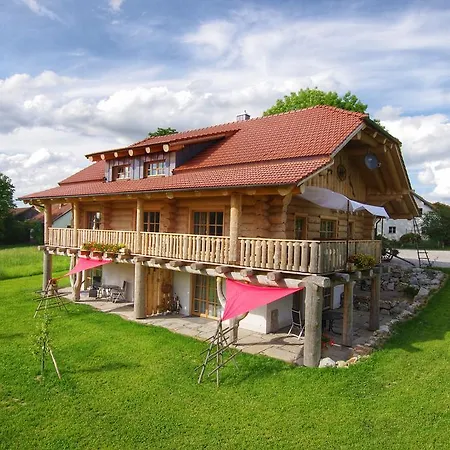 Holzhaus Lugerhof * Roding